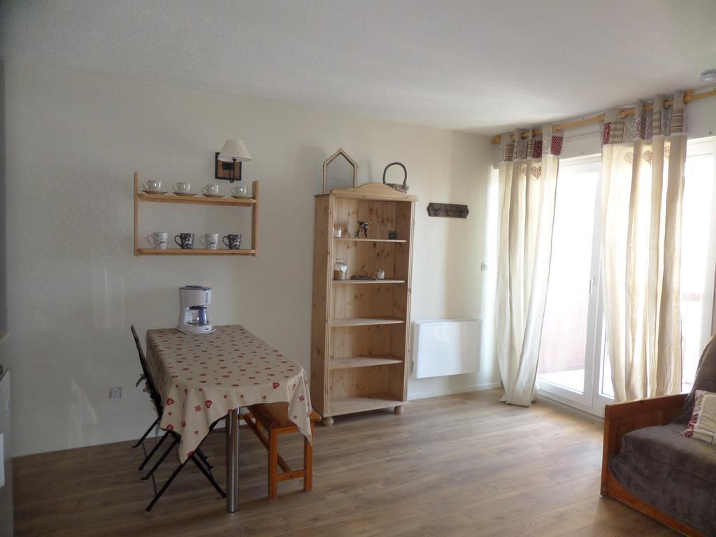Appartements Les Balcons Du Soleil Font-Romeu-Odeillo-Via Екстериор снимка